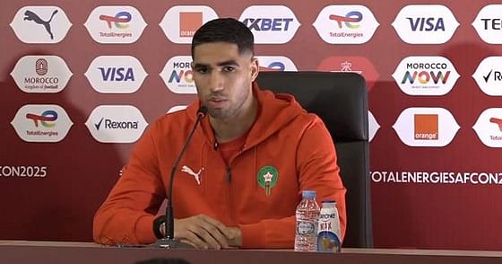 الركراكي يحسم في مشاركة حكيمي في مباراة تنزانيا